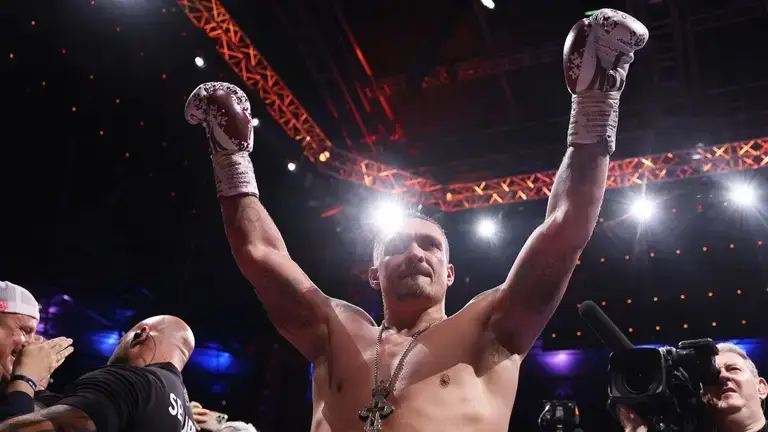 Пояс WBO під загрозою: Усика можуть позбавити одного з титулів