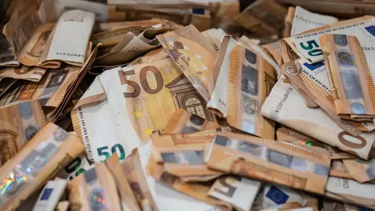 Єврокомісія запропонувала 100 мільярдів євро для України: підтримка запланована на 2028–2034 роки