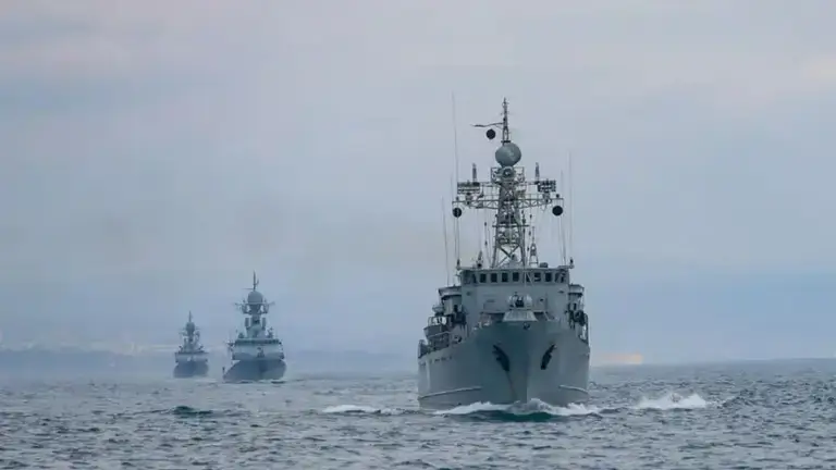 Ракетна загроза з моря: Росія вивела носії “Калібрів” у Чорне та Азовське моря