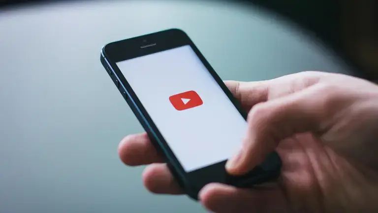 Гроші за перегляди: як YouTube перетворює хобі на прибуткову справу