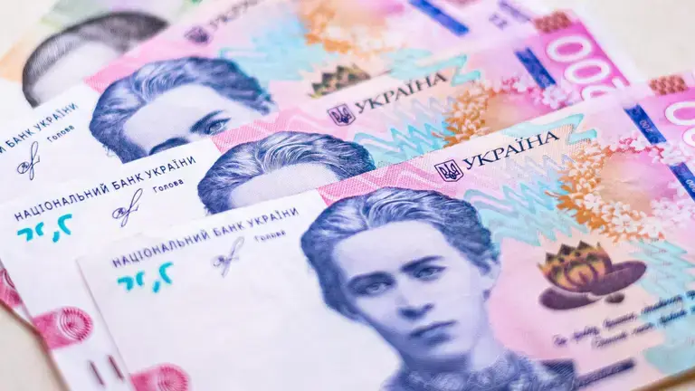 Молоді лікарі зможуть отримати 200 тисяч гривень за роботу в громадах