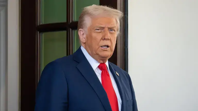 Трамп хоче заборонити трансгендерам змагатися на Олімпіаді-2028: обіцяє “дуже суворі” тести